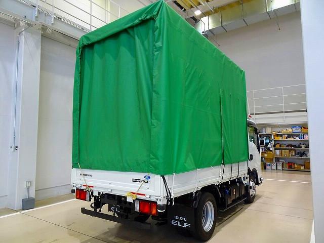 Isuzu Elf 3