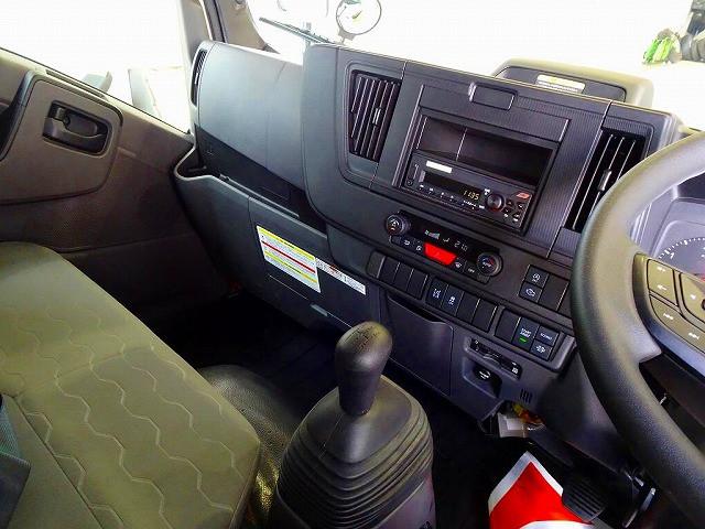 Isuzu Elf 10