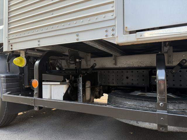Mitsubishi Fuso Canter 12