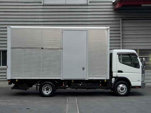 Mitsubishi Fuso Canter 4