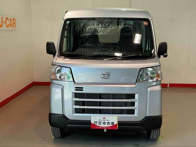 Daihatsu Hijet Cargo 7