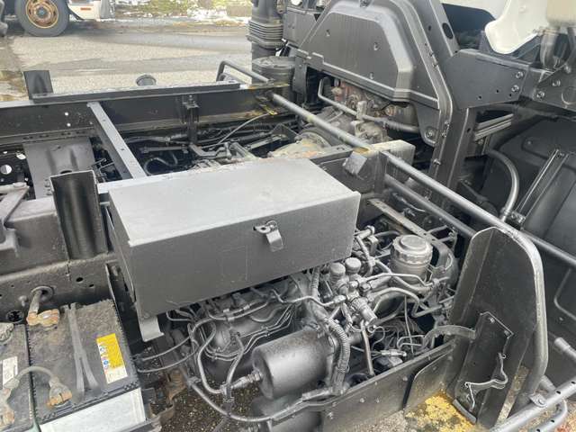 Isuzu Forward 8