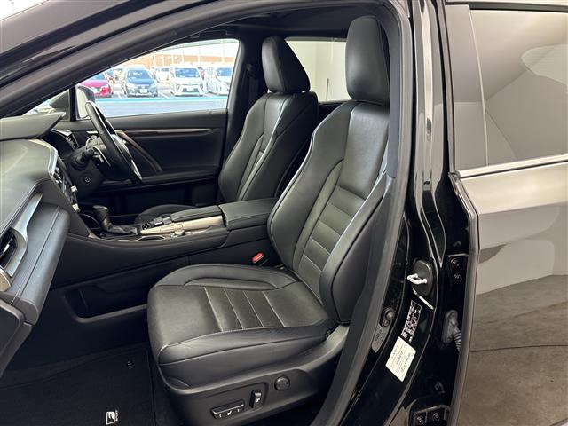 Lexus RX 7