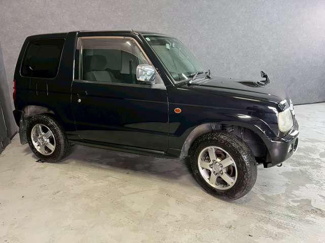 Mitsubishi Pajero Mini 8