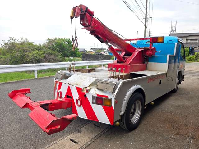 Mitsubishi Fuso Canter 8