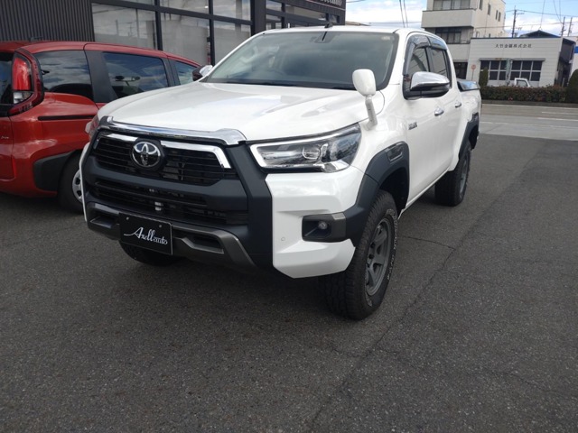 Toyota Hilux 2