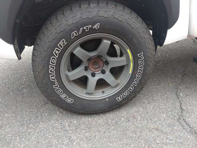 Toyota Hilux 7