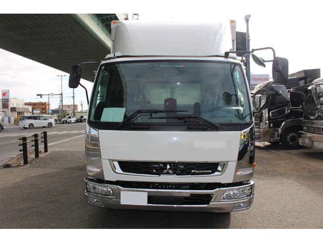 Mitsubishi Fuso Fighter 2