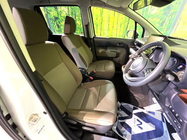 Toyota Sienta 8