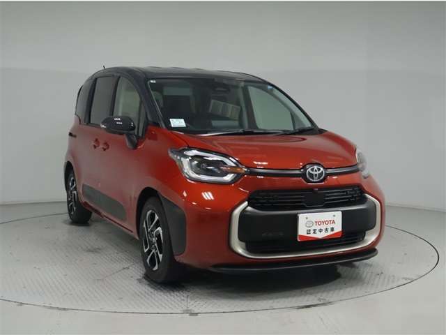 Toyota Sienta 12