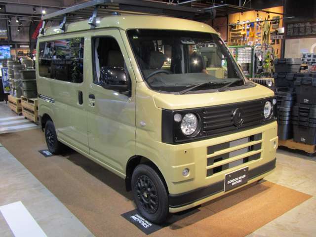 Daihatsu Hijet Cargo 4