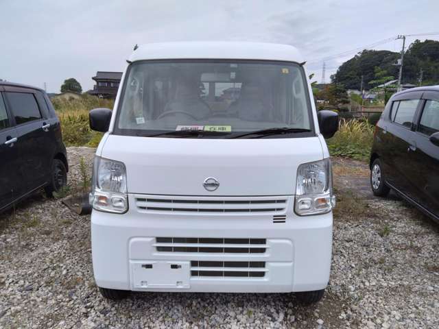 Nissan NV100 Clipper 2