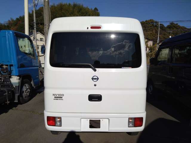 Nissan NV100 Clipper 5