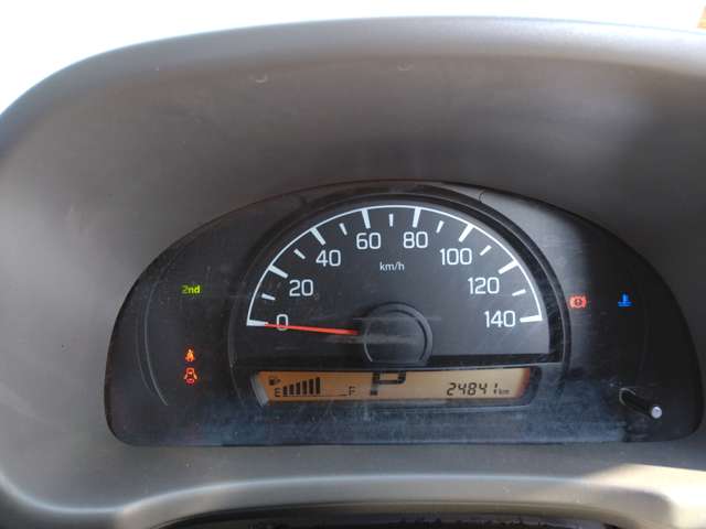 Nissan NV100 Clipper 8