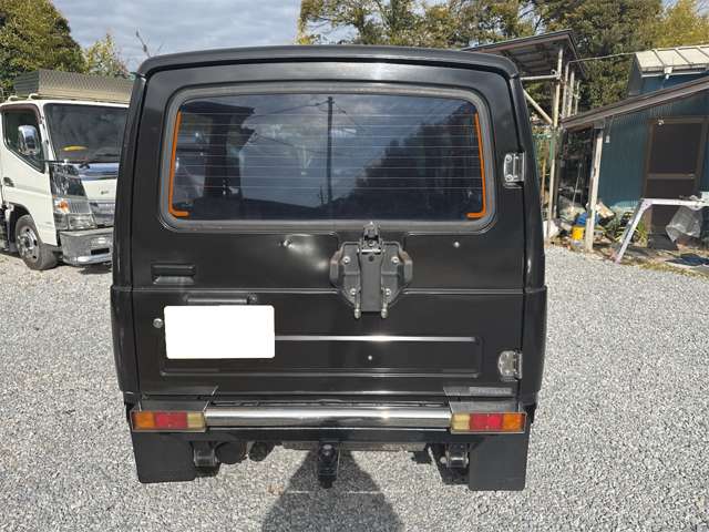 Suzuki Jimny 6