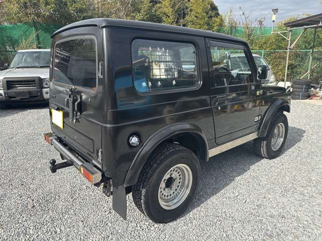 Suzuki Jimny 7