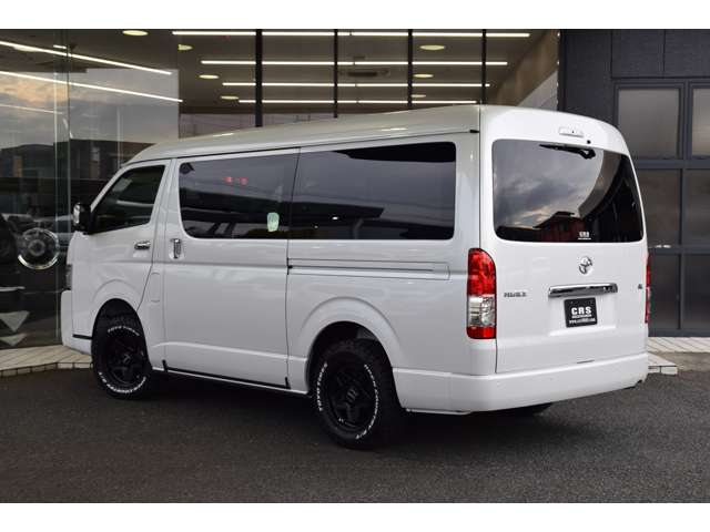 Toyota Hiace 11