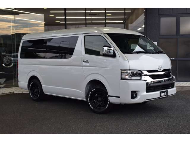 Toyota Hiace 6