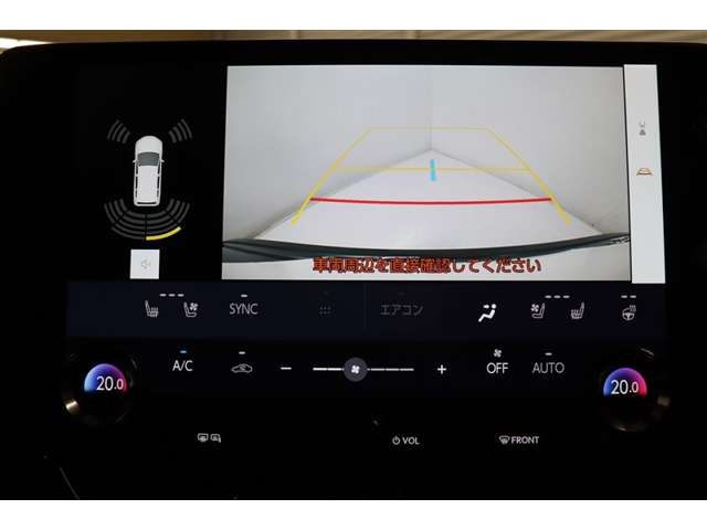 Lexus NX 11