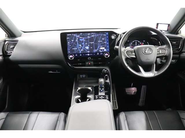 Lexus NX 8
