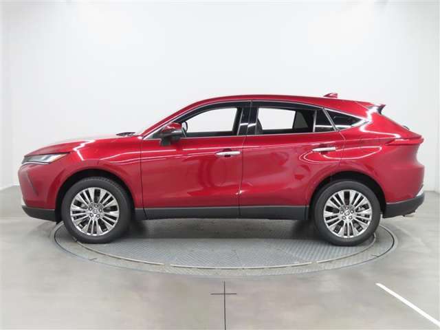Toyota Harrier 4