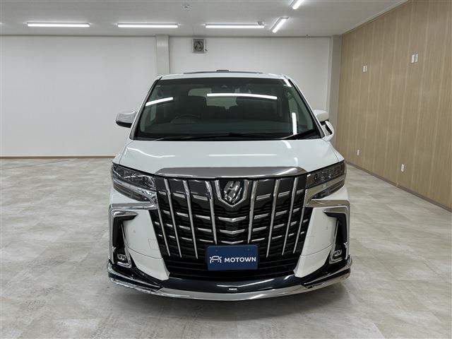 Toyota Alphard 8