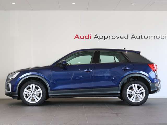 Audi Q2 3