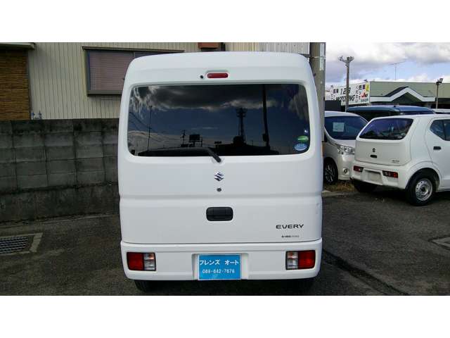 Suzuki Every 8