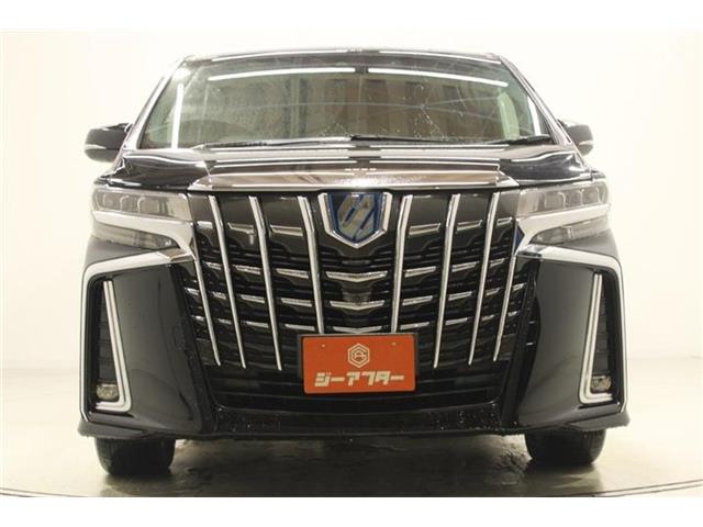 Toyota Alphard 8