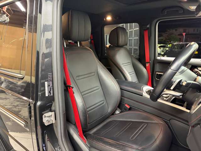 Mercedes-Benz G-Class 11