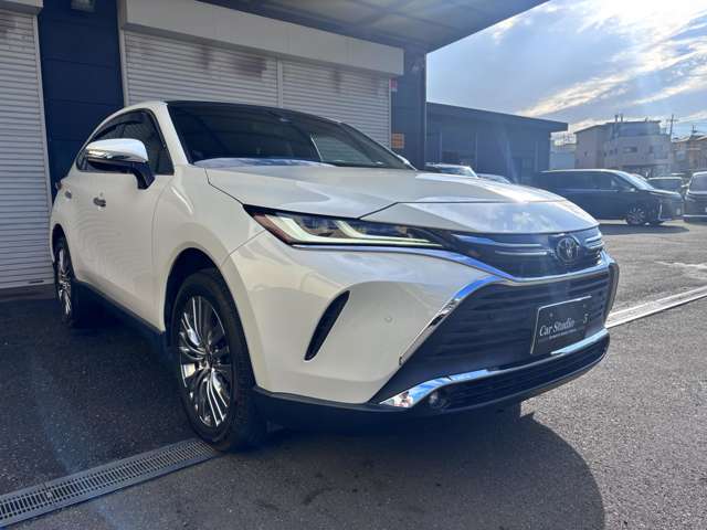 Toyota Harrier 3