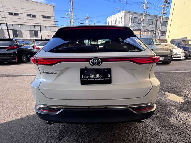 Toyota Harrier 6