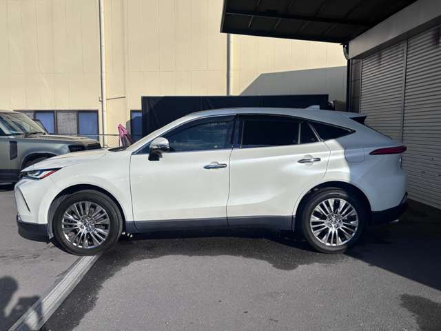 Toyota Harrier 8