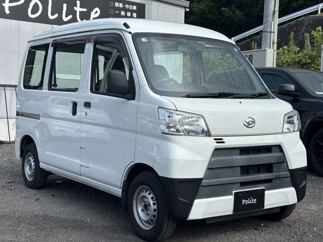 Daihatsu Hijet Cargo 3