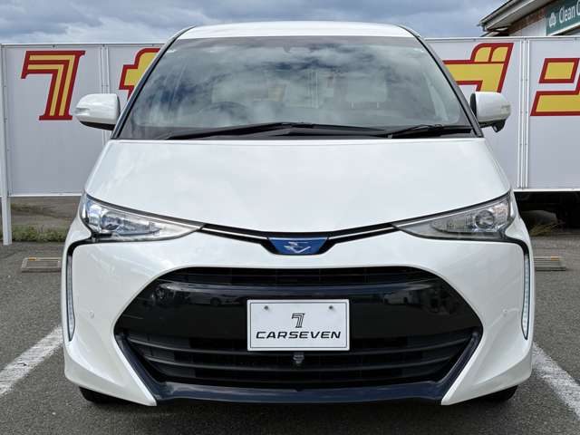 Toyota Estima Hybrid 2