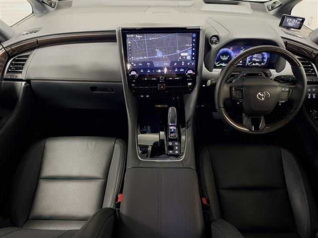 Toyota Alphard 2