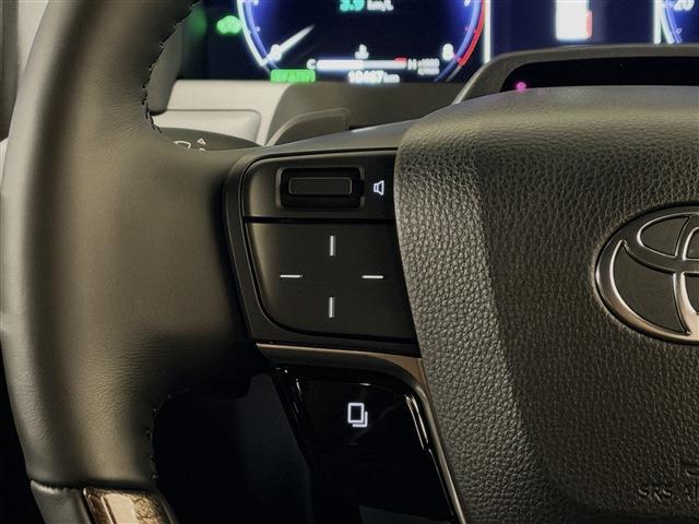 Toyota Alphard 4