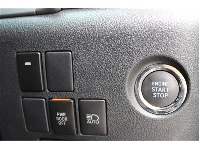Toyota Alphard 6