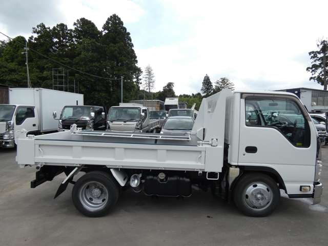 Isuzu Elf 5