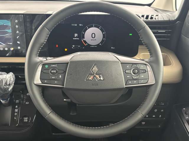 Mitsubishi Delica Mini 12