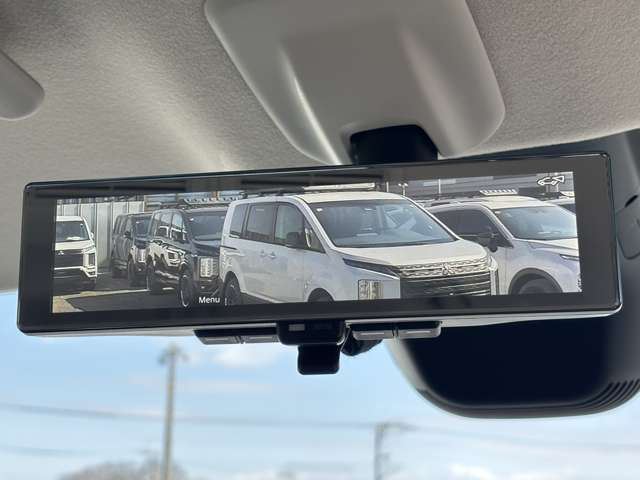 Mitsubishi Delica Mini 9