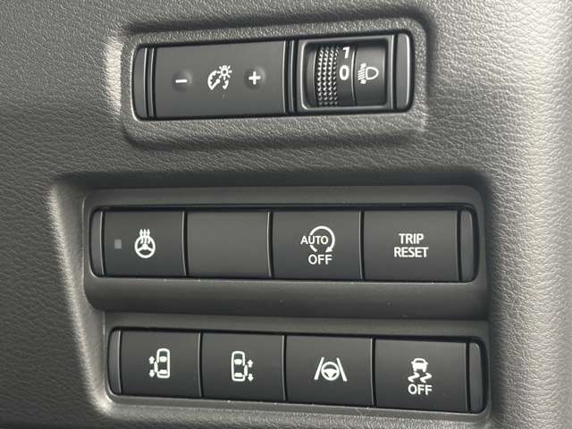 Mitsubishi Delica Mini 10