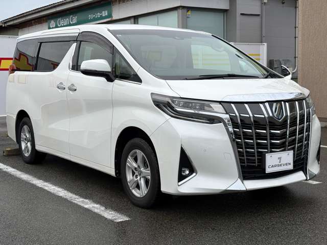 Toyota Alphard 3