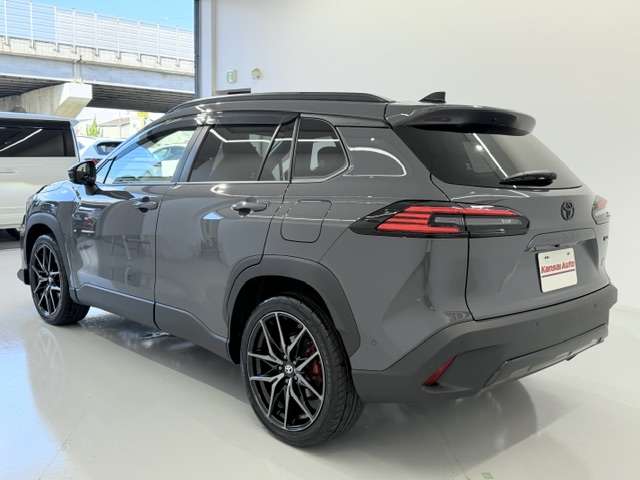 Toyota Corolla Cross 8