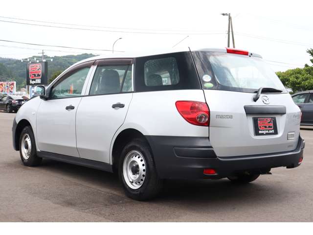Mazda Familia Van 7