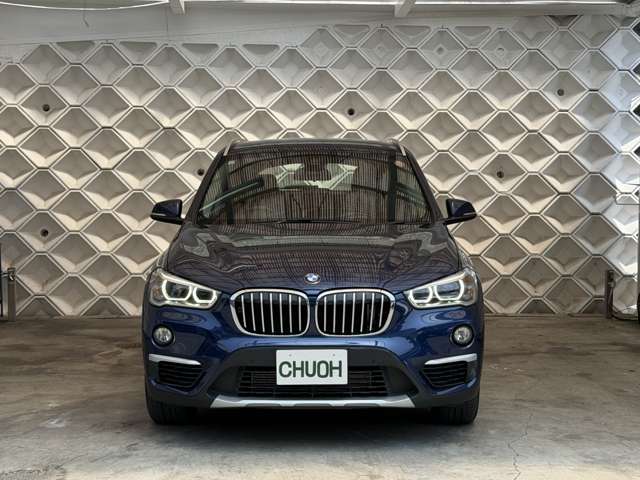 BMW X1 8