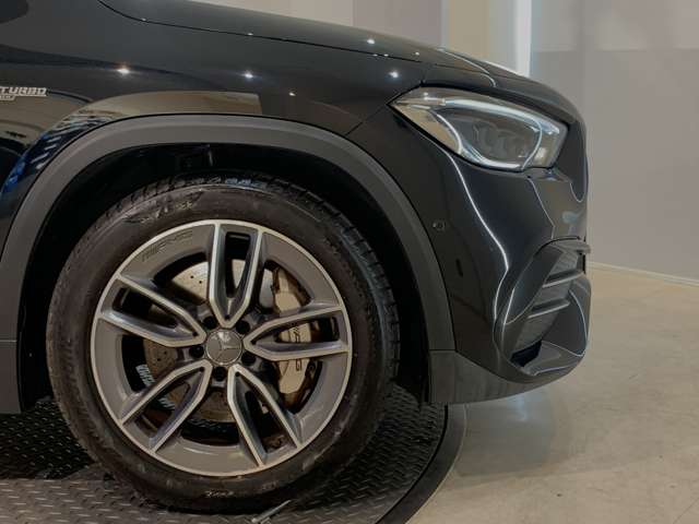 Mercedes-Benz GLA-Class 9