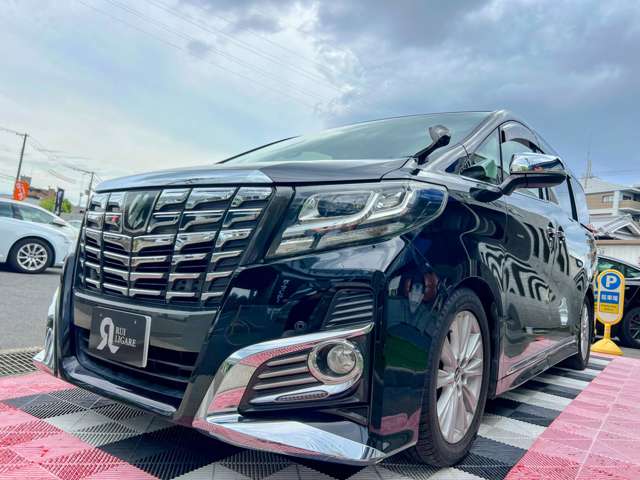 Toyota Alphard 12