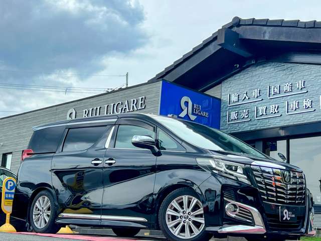 Toyota Alphard 5