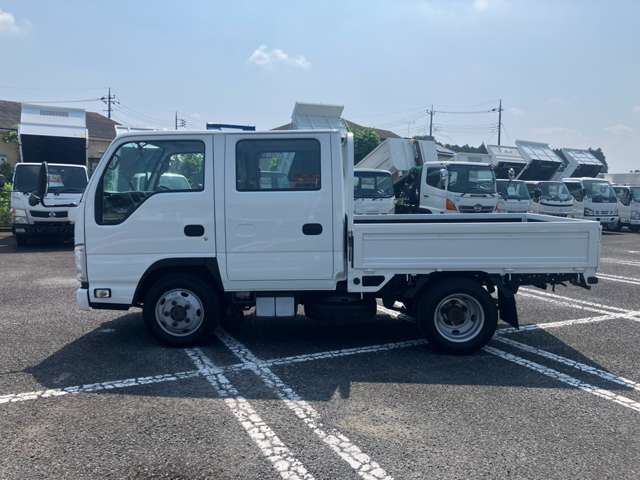 Isuzu Elf 8